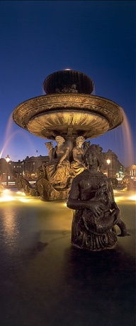 place de etats unis paris,History and Background