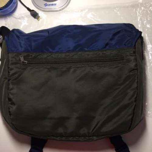 messenger bag uni,Messenger Bag Uni: A Comprehensive Guide